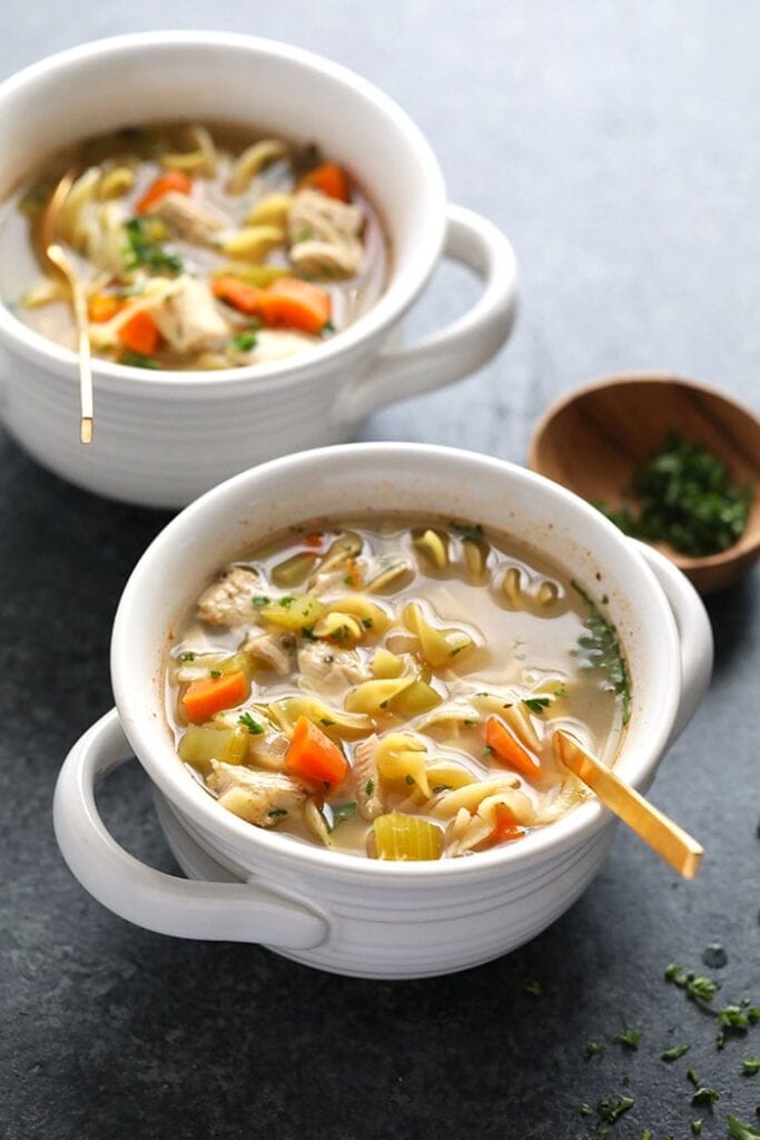 slow cooker chicken noodle soup